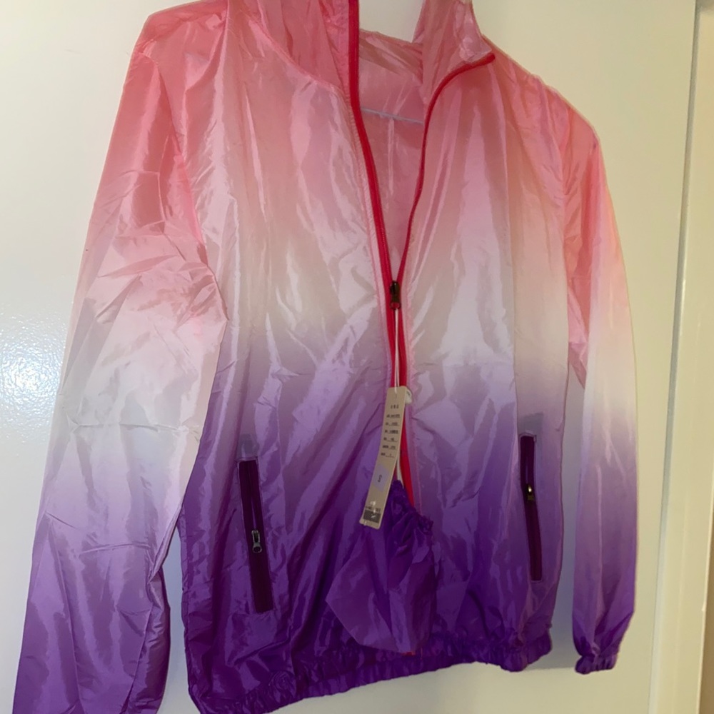Wind breaker